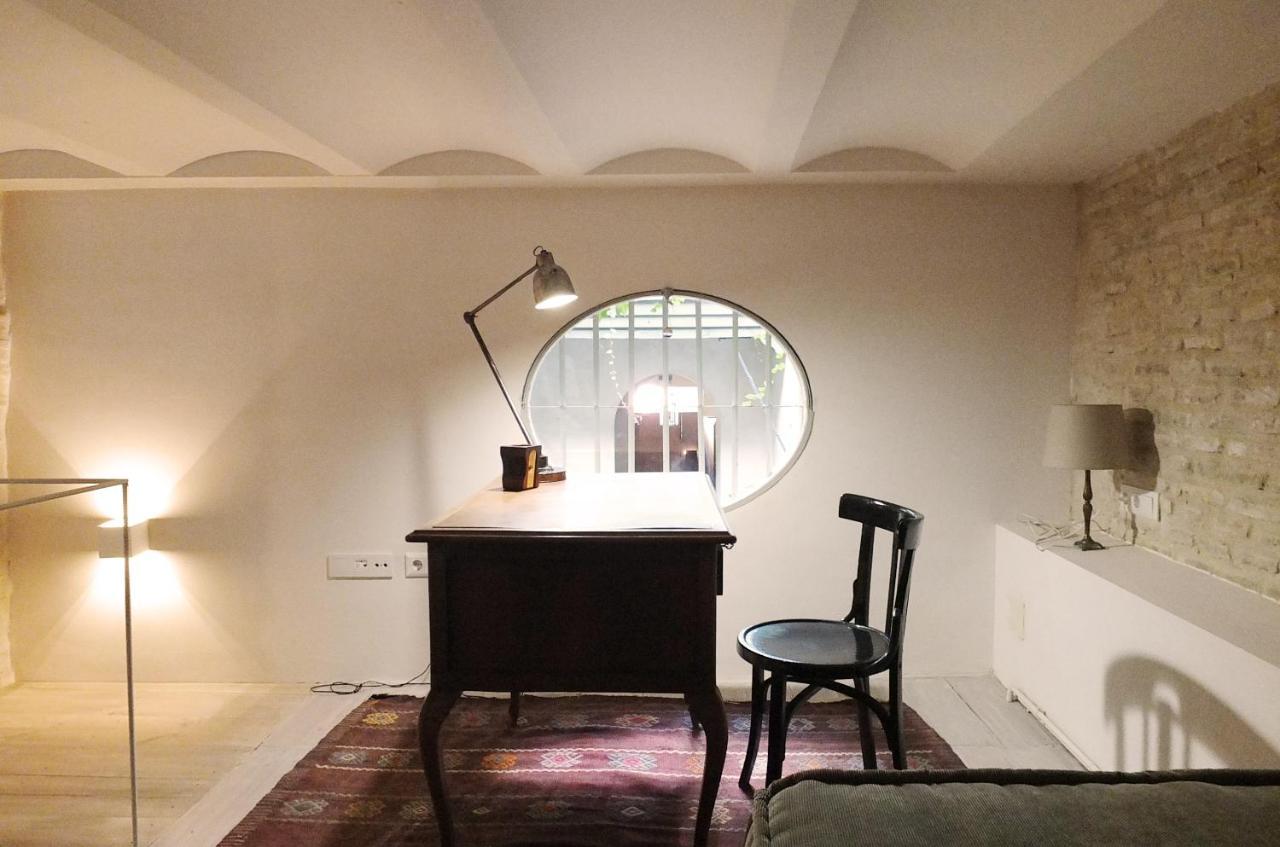 Architecture & Design Home In Triana セビリア エクステリア 写真